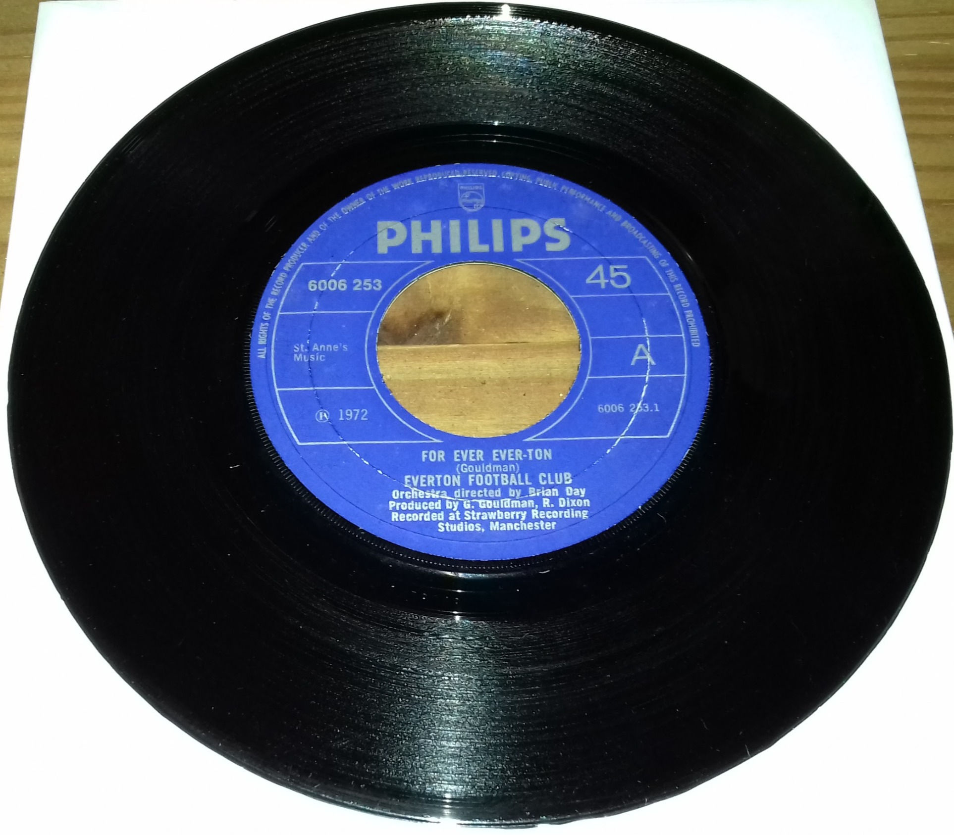 Everton Football Club* - For Ever Ever-ton (7", Single) (Philips)