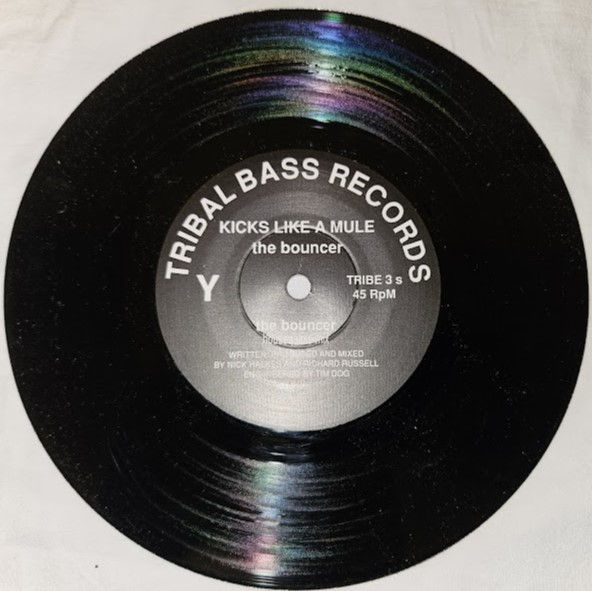 Miniaturbild: Kicks Like A Mule - The Bouncer (7", Single) (Tribal Bass Records, Tribal Bass R