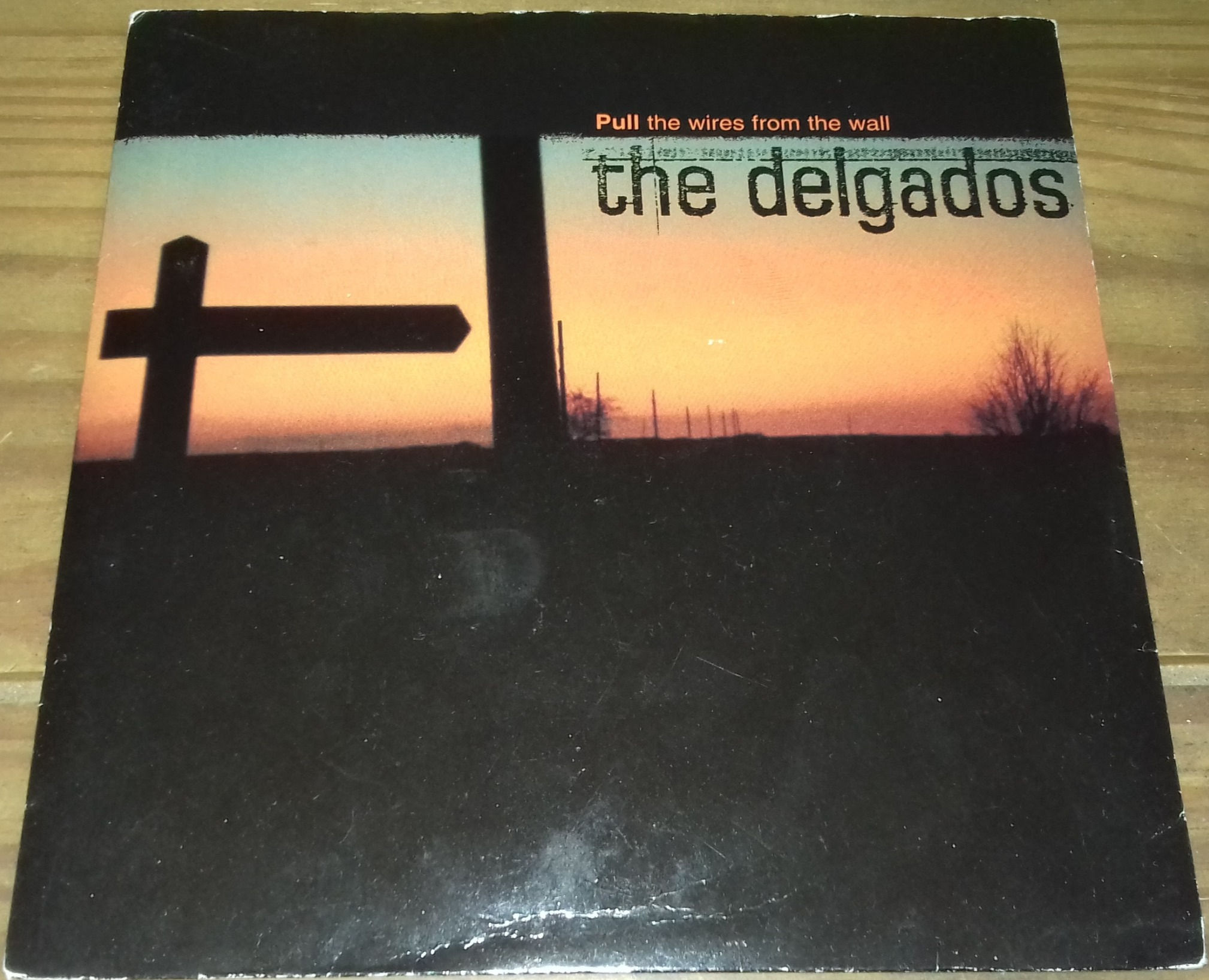 The Delgados - Pull The Wires From The Wall (7", Single) (Chemikal Underground)