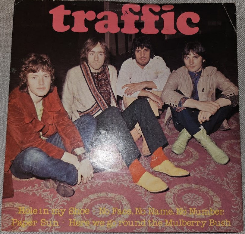 Traffic - Hole In My Shoe (7", EP) (Island Records, Island Records)