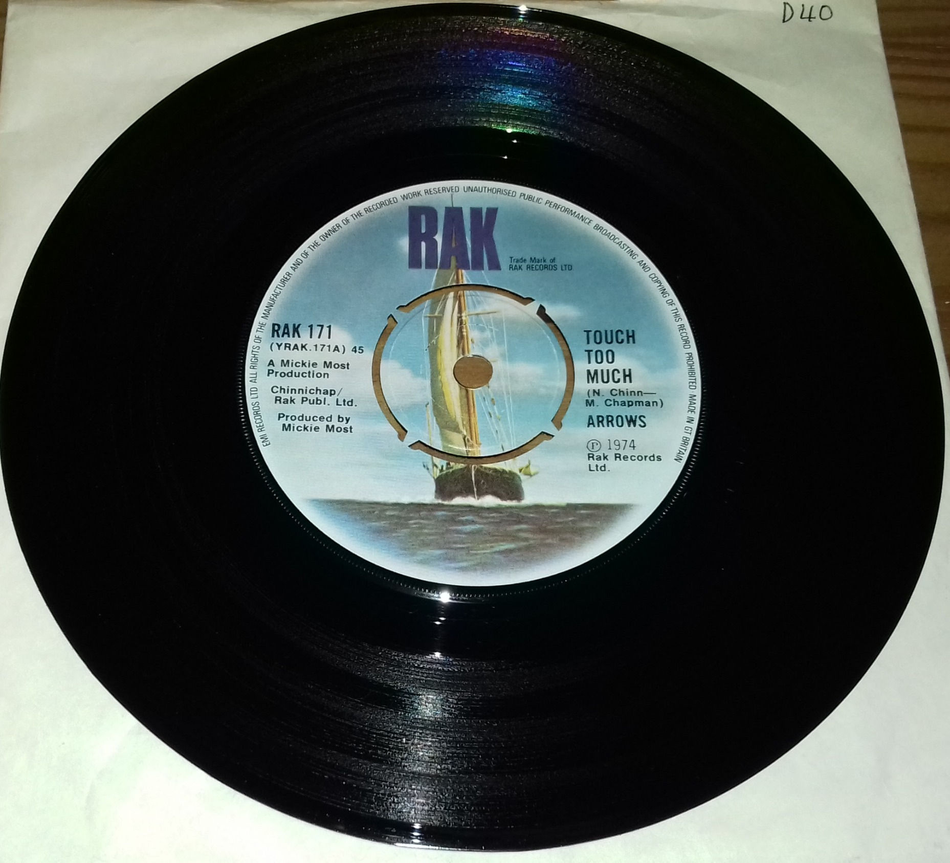 Arrows - Touch Too Much (7", Single, Com) (RAK)