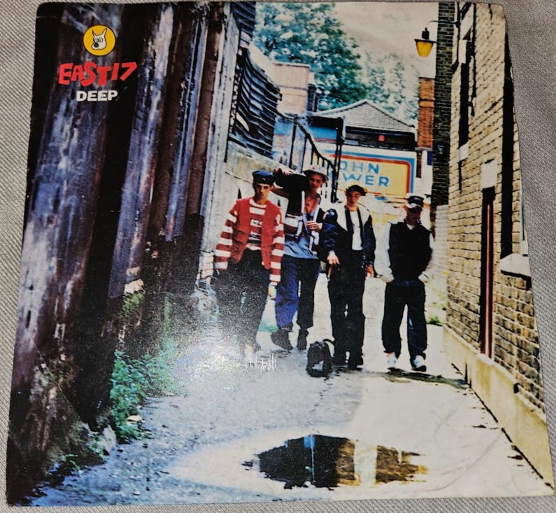 East 17 - Deep (7", Single) (London Records, London Records)