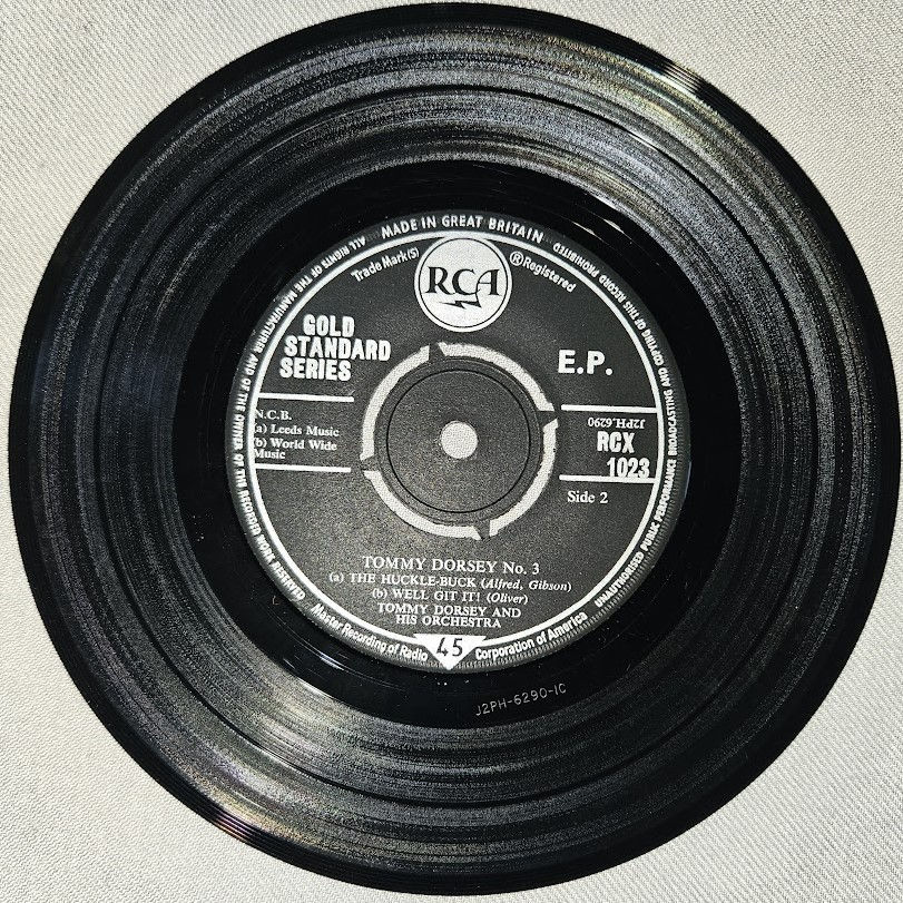 Thumbnail: Tommy Dorsey And His Orchestra - Tommy Dorsey No. 3 (7", EP, Tri) (RCA, RCA)