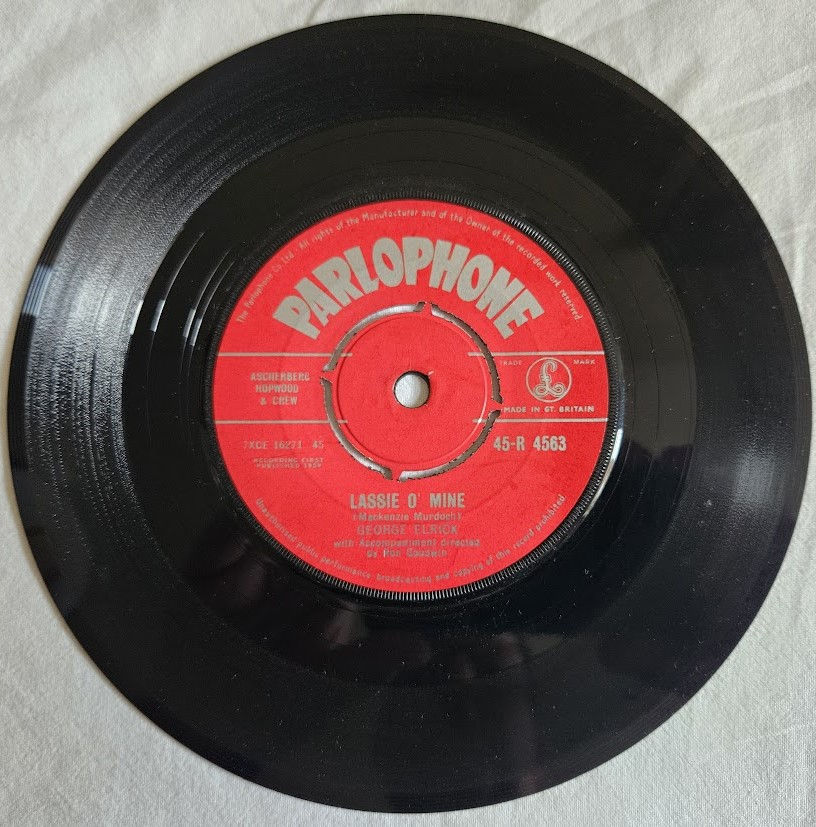Thumbnail: George Elrick - On The Banks Of The Silvery Dee / Lassie O' Mine (7", Single) (P