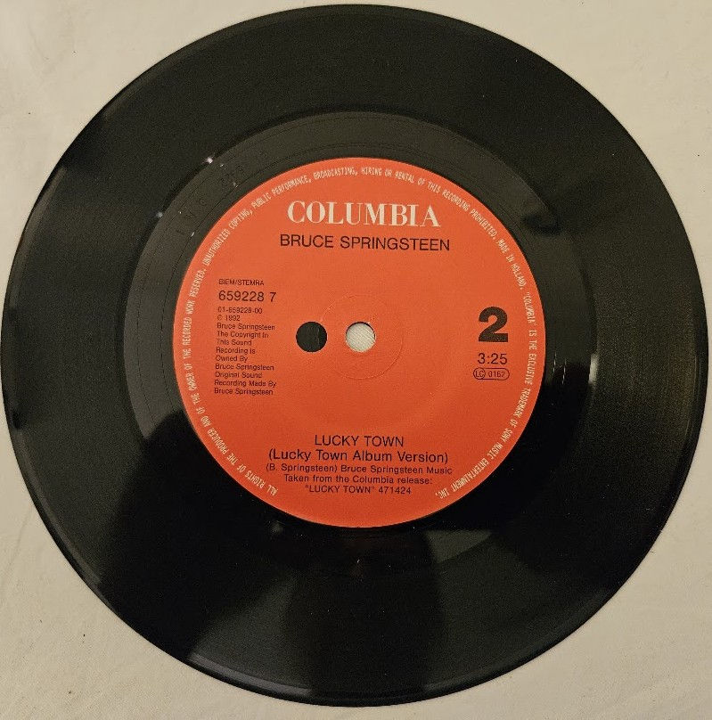 Thumbnail: Bruce Springsteen - Lucky Town (Live) (7", Single, Sma) (Columbia)