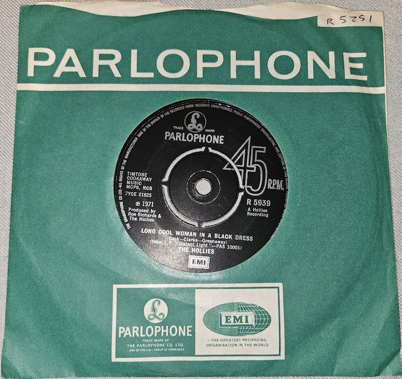 The Hollies - Long Cool Woman In A Black Dress (7", Single, Kno) (Parlophone)