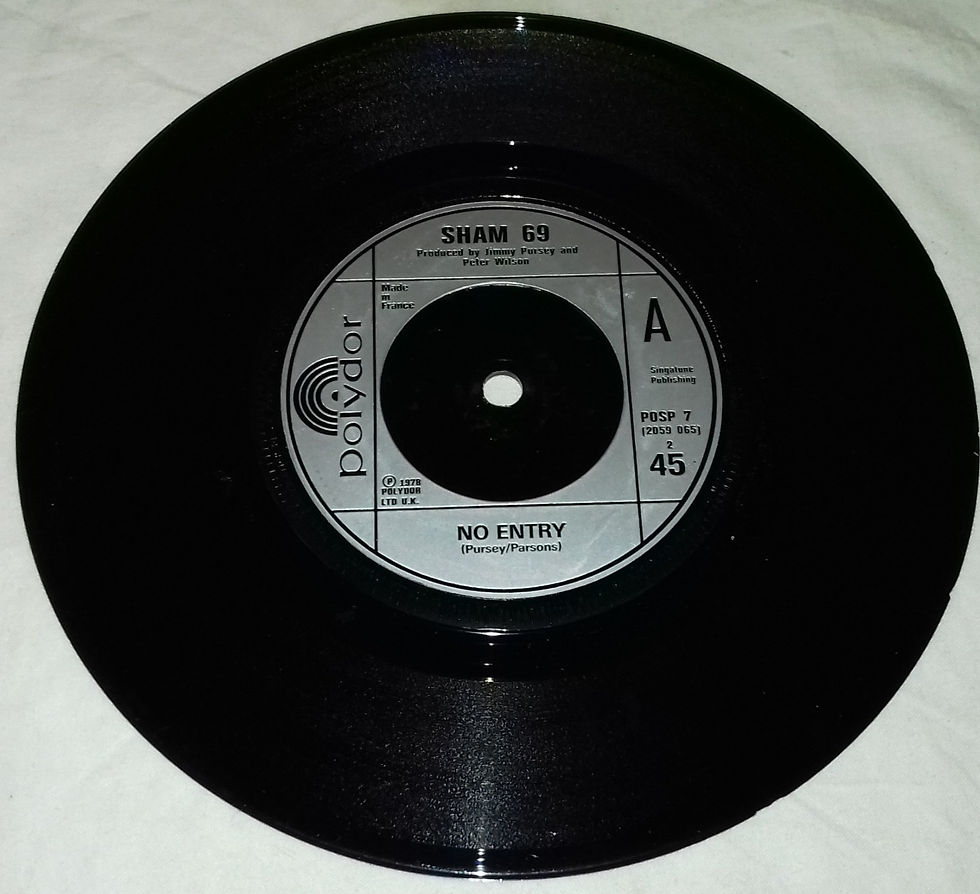 ภาพขนาดย่อ: Sham 69 - Hurry Up Harry / No Entry (7", Single) (Polydor, Polydor)