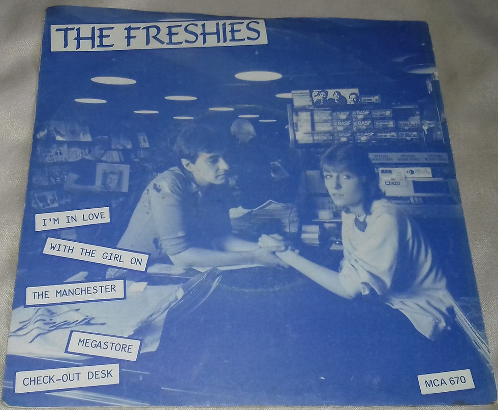 The Freshies - I'm In Love With The Girl On The Manchester Virgin Megastore Che