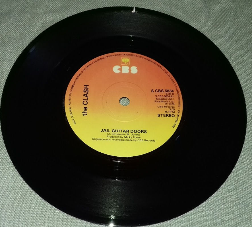Miniatyrbild: The Clash - Clash City Rockers (7", Single) (CBS, CBS)