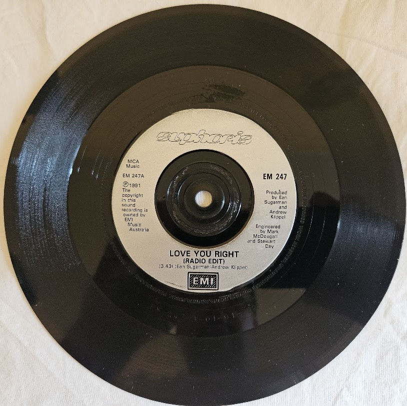 Miniatura: Euphoria - Love You Right (7", Single) (EMI)