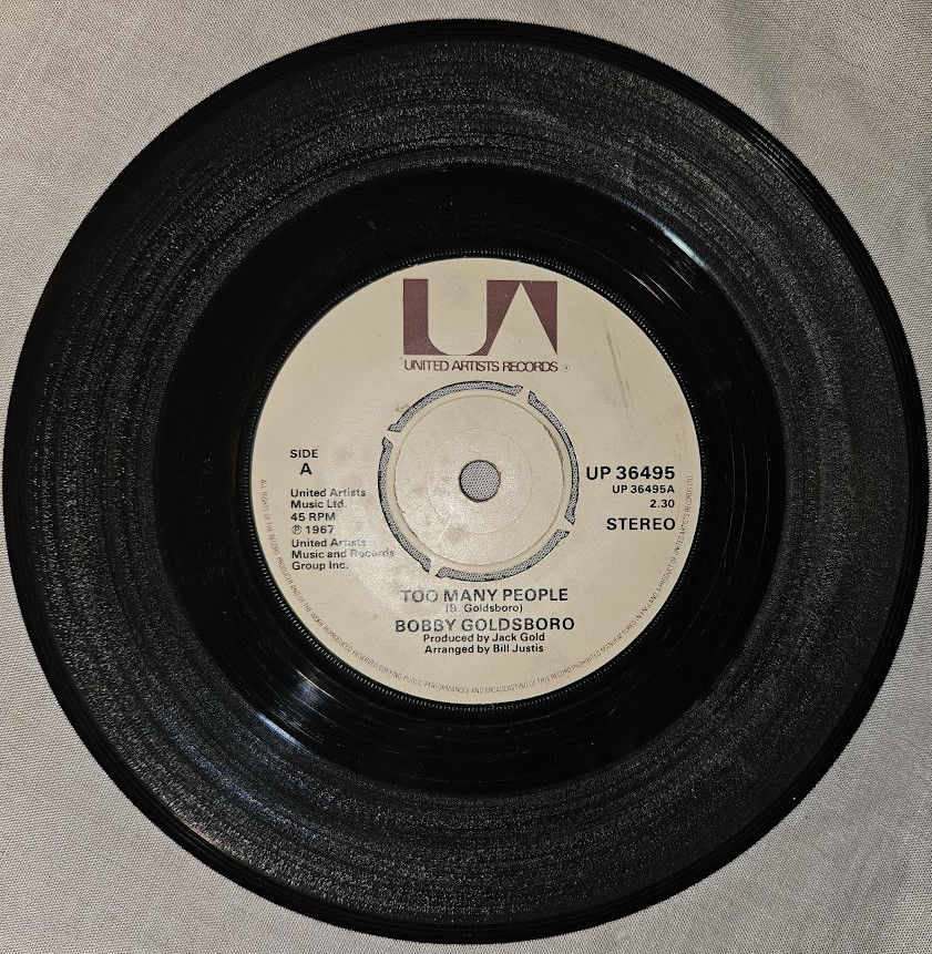Bobby Goldsboro - Too Many People (7", Maxi, RE) (United Artists Records)