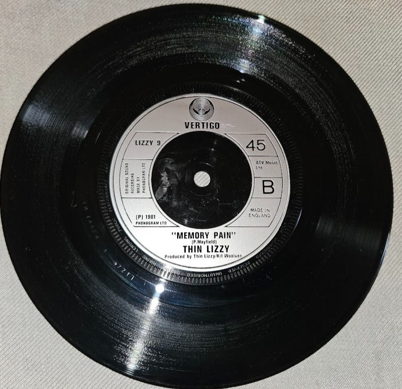 Thumbnail: Thin Lizzy - Trouble Boys (7", Single, Sil) (Vertigo)