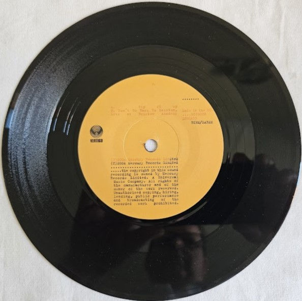 Thumbnail: Razorlight - Rip It Up (7") (Vertigo)