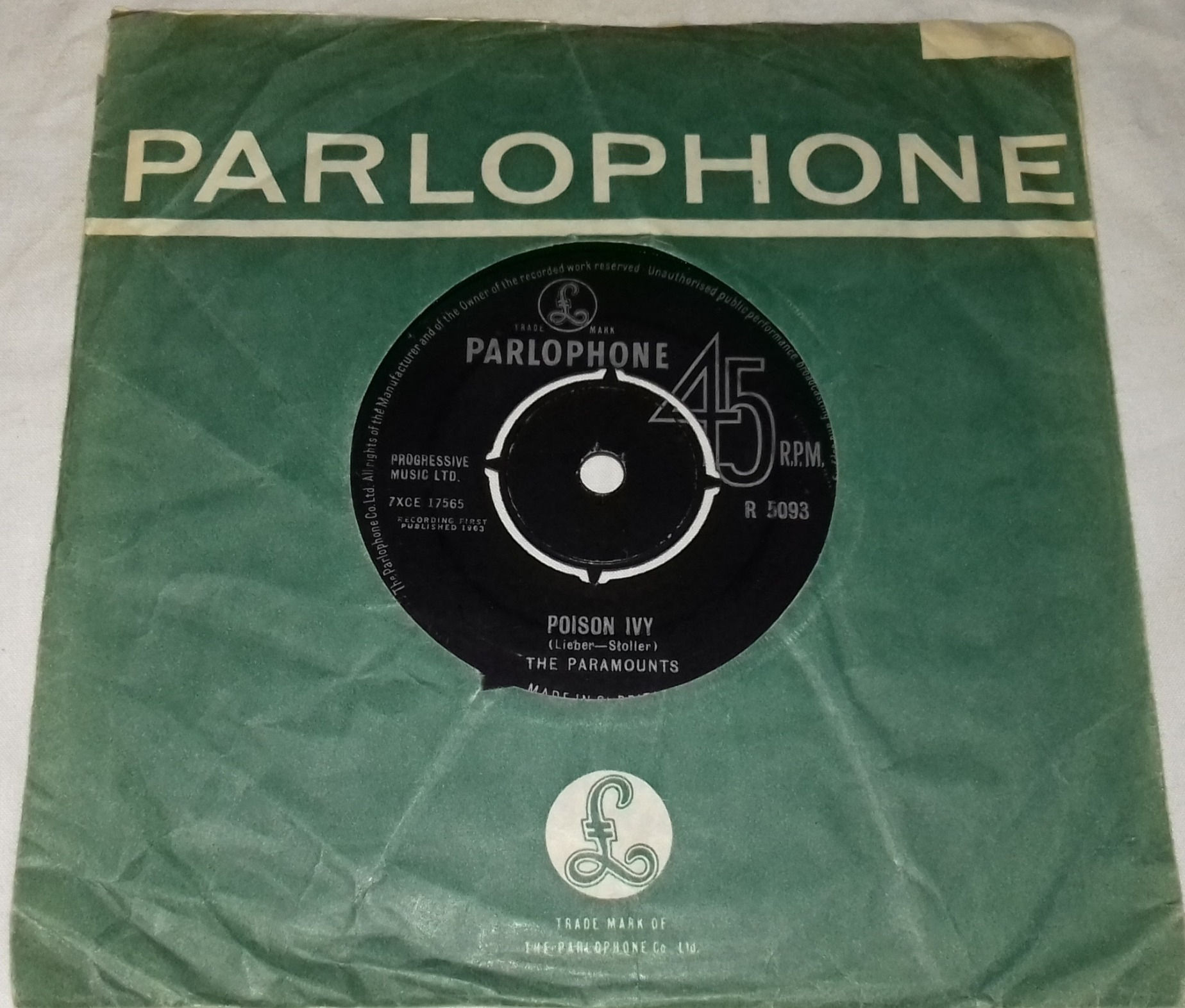 The Paramounts - Poison Ivy (7", Single) (Parlophone)