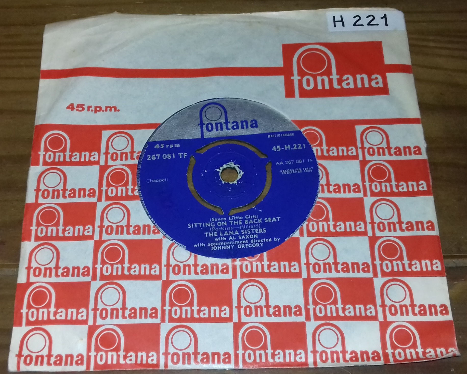 The Lana Sisters - (Seven Little Girls) Sitting In The Back Seat (7", Single) (