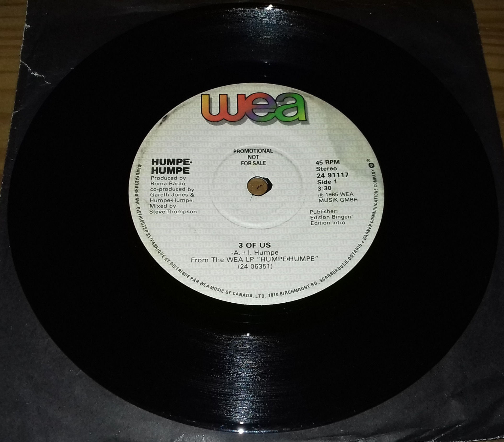 Humpe Humpe - 3 Of Us (7", Single, Promo) (WEA)