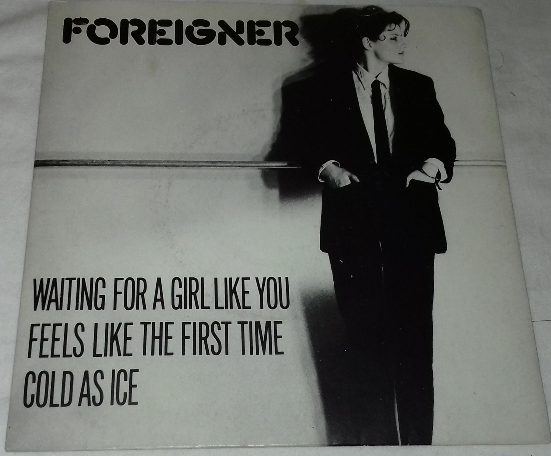Foreigner - Waiting For A Girl Like You / Feels Like The First Time / Cold As Ic