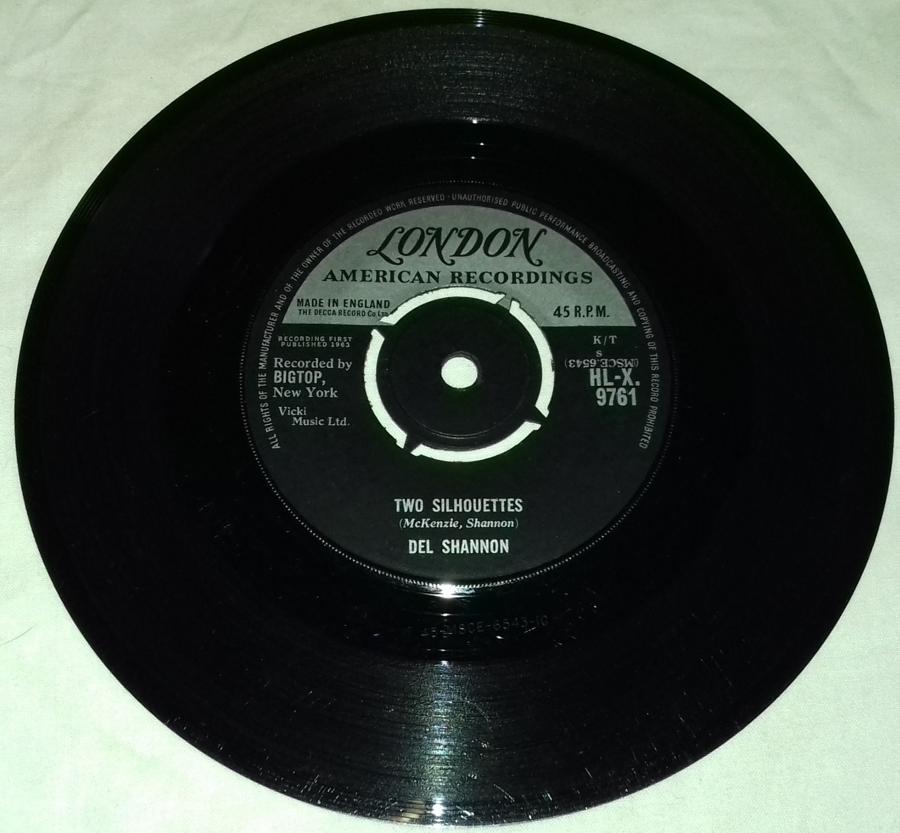 Del Shannon - Two Silhouettes (7", Single) (London Records)