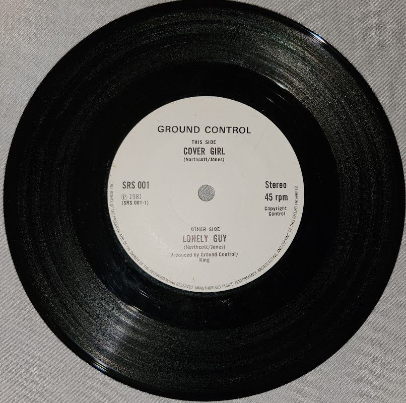 Ground Control - Cover Girl (7", Single) (Not On Label (Ground Control (11)