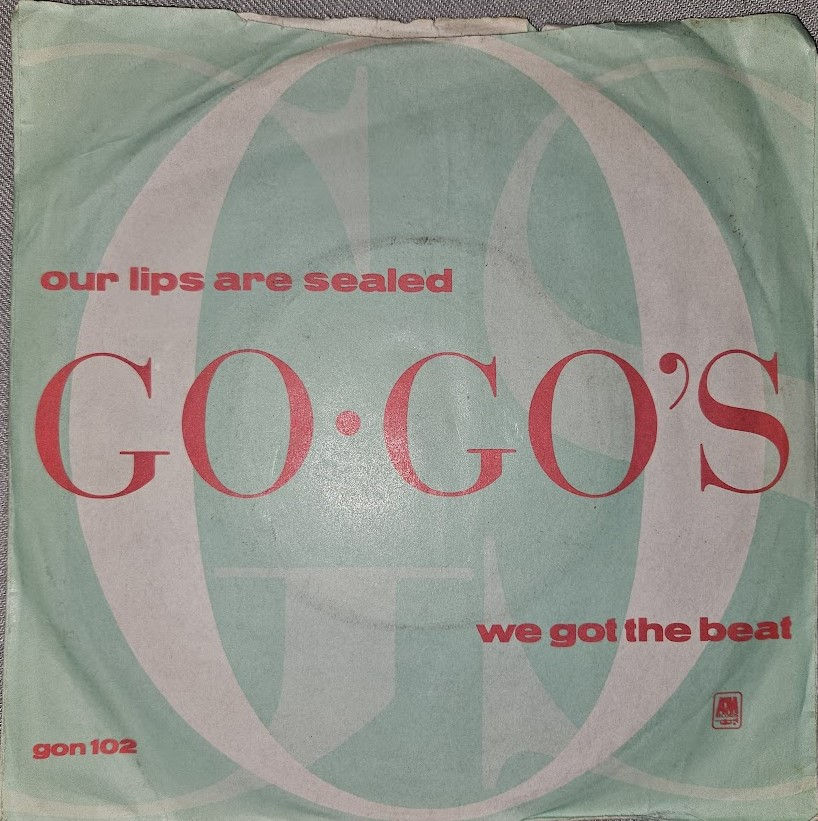 Go-Go's - Our Lips Are Sealed (7", Single) (I.R.S. Records, I.R.S. Records)
