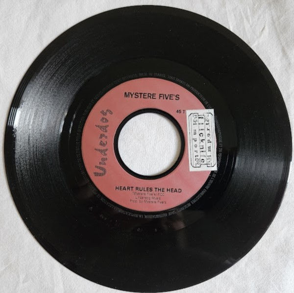ภาพขนาดย่อ: Mystere Five's - Never Say Thank You (7", Single) (Flicknife Records, Underdog (