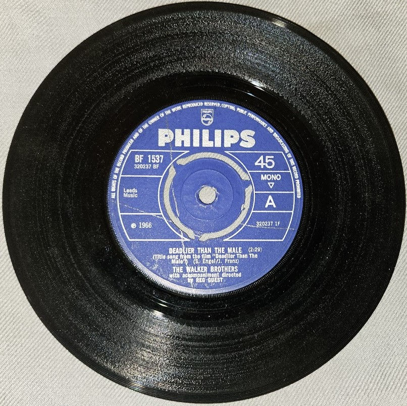 The Walker Brothers - Deadlier Than The Male (7", Single, Mono) (Philips, Philip
