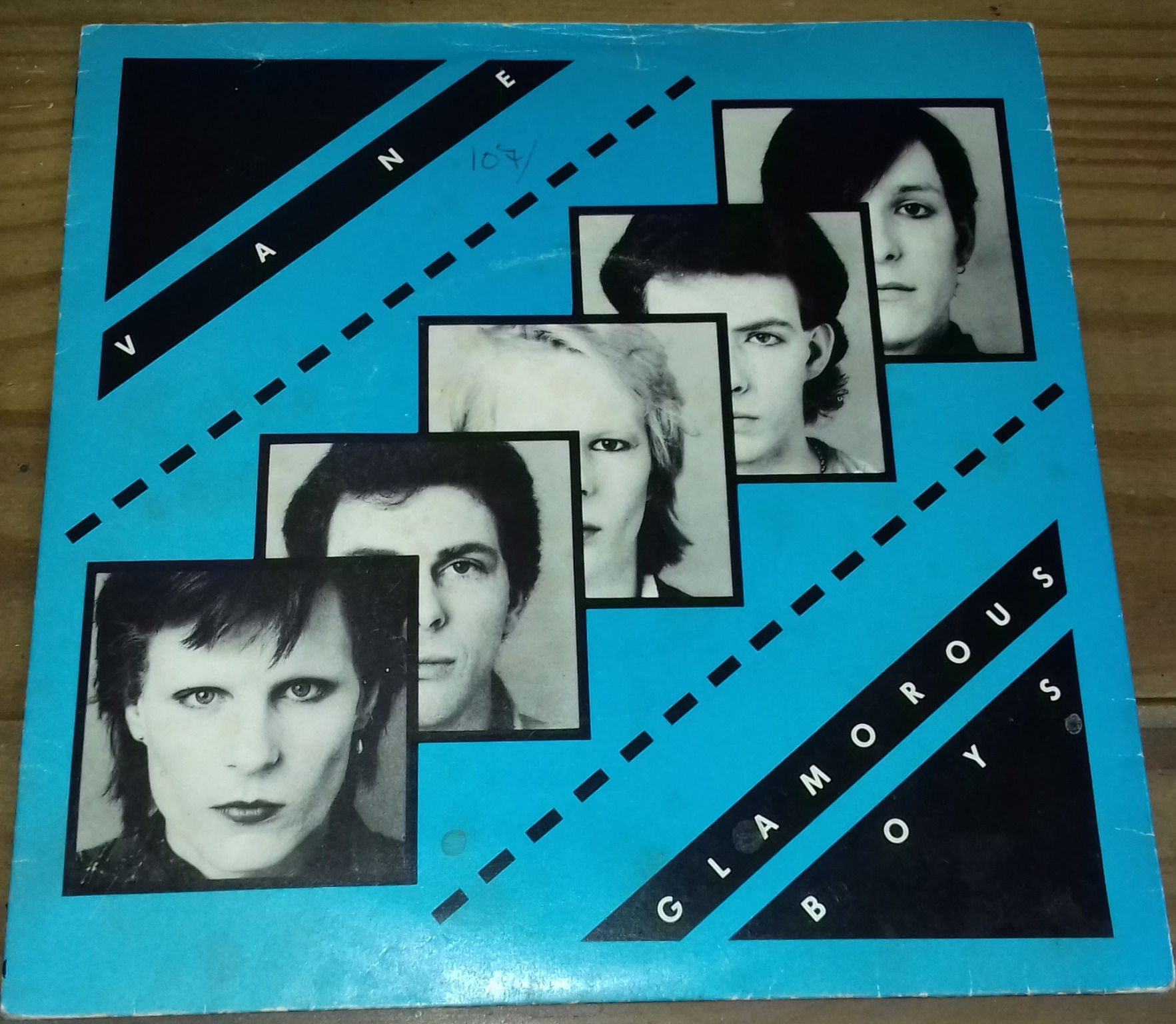 Vane - Glamorous Boys (7", Single) (Island Records)