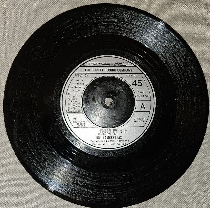The Lambrettas - Poison Ivy (7", Single) (The Rocket Record Company)