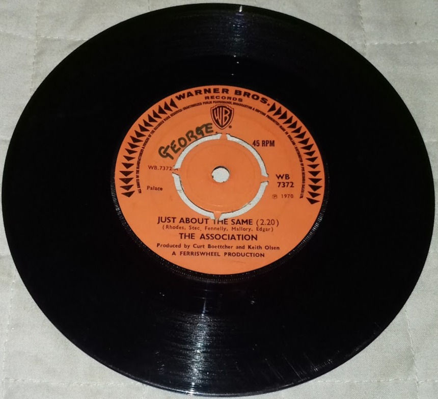 Miniatura: The Association  - Just About The Same / Look At Me, Look At You (7", Single)