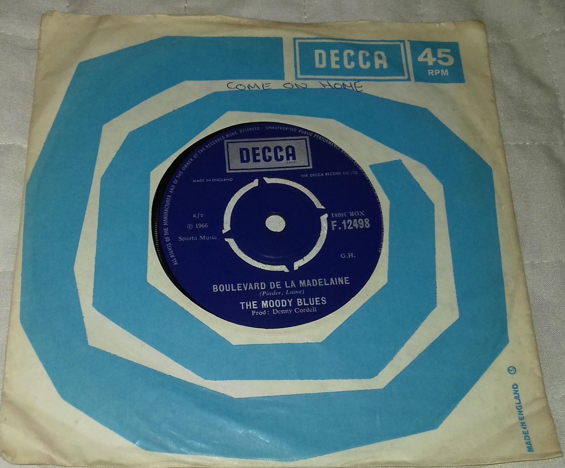 The Moody Blues - Boulevard De La Madelaine / This Is My House (7", Single, G.H)