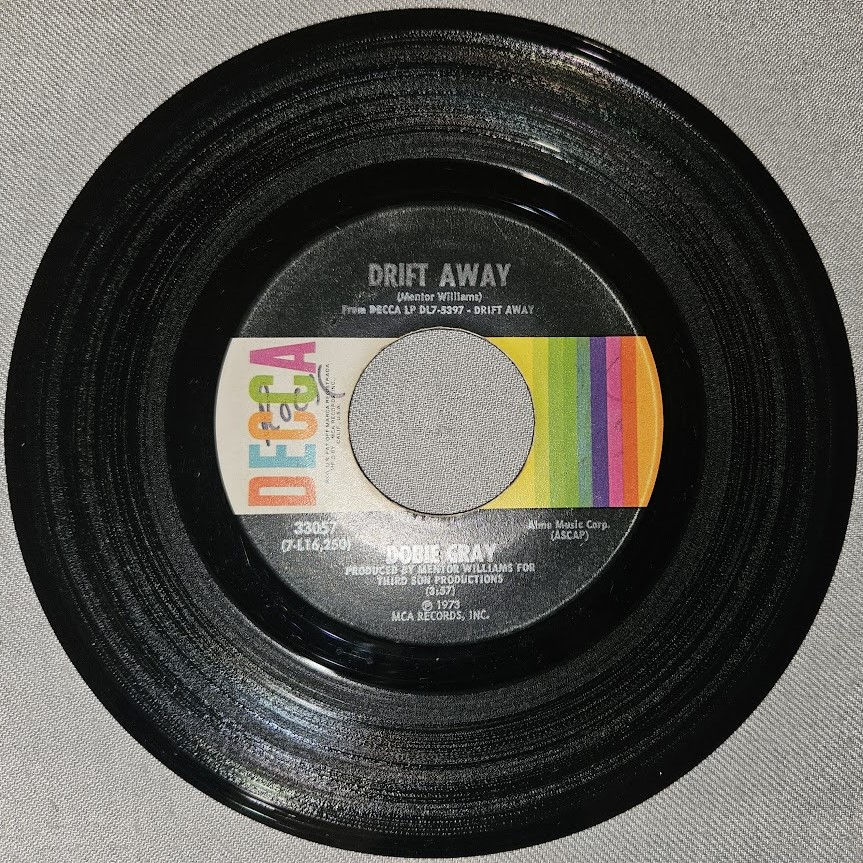 Dobie Gray - Drift Away (7", Single, M/Print, Pin) (Decca)