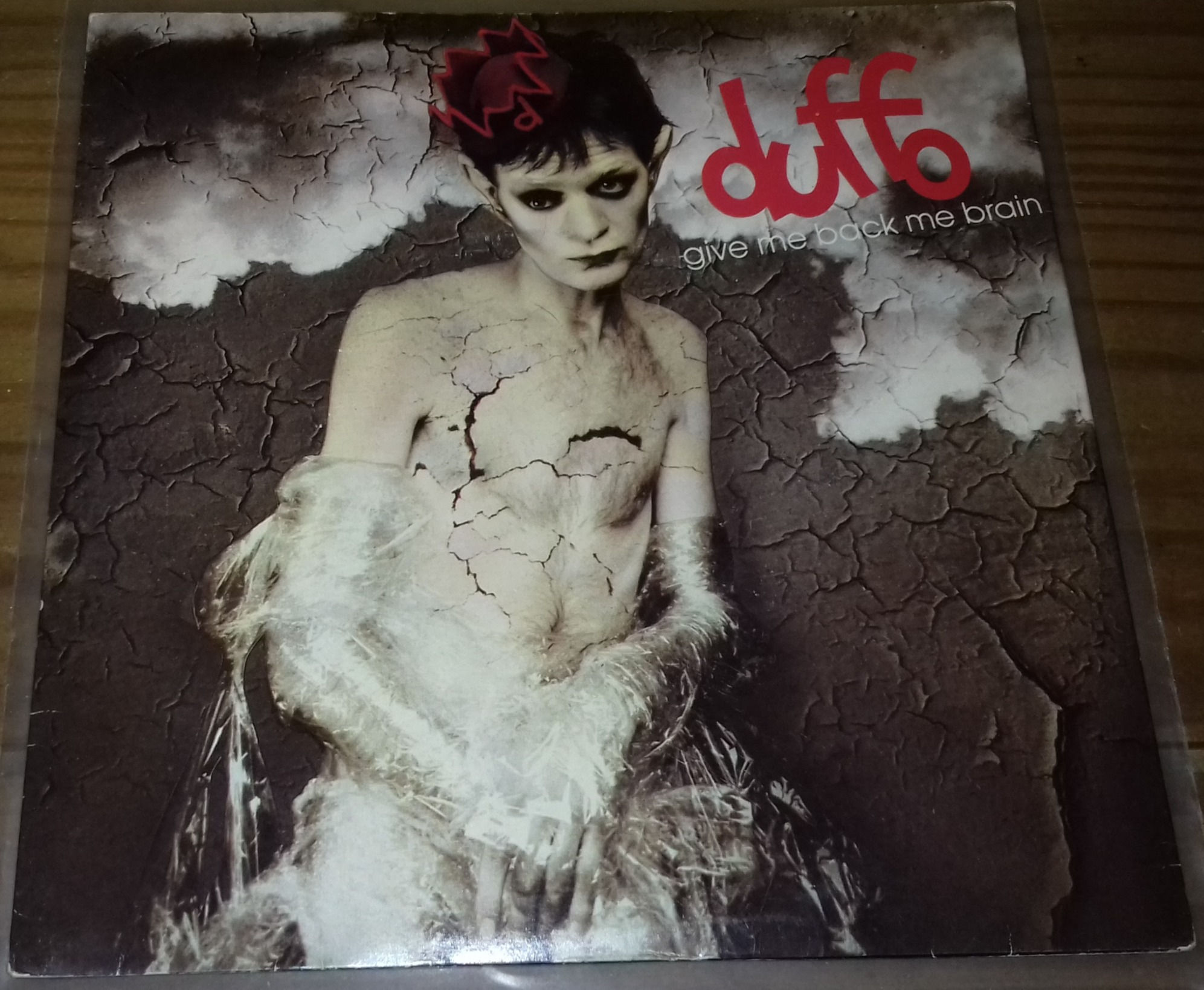 Duffo - Give Me Back Me Brain (7", Single) (Beggars Banquet)