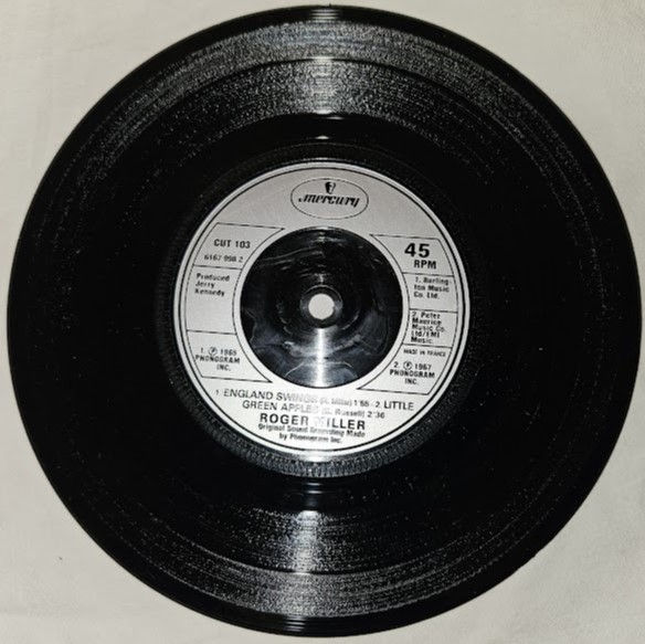 Miniature : Roger Miller - King Of The Road / England Swings / Little Green Apples (7", Sing
