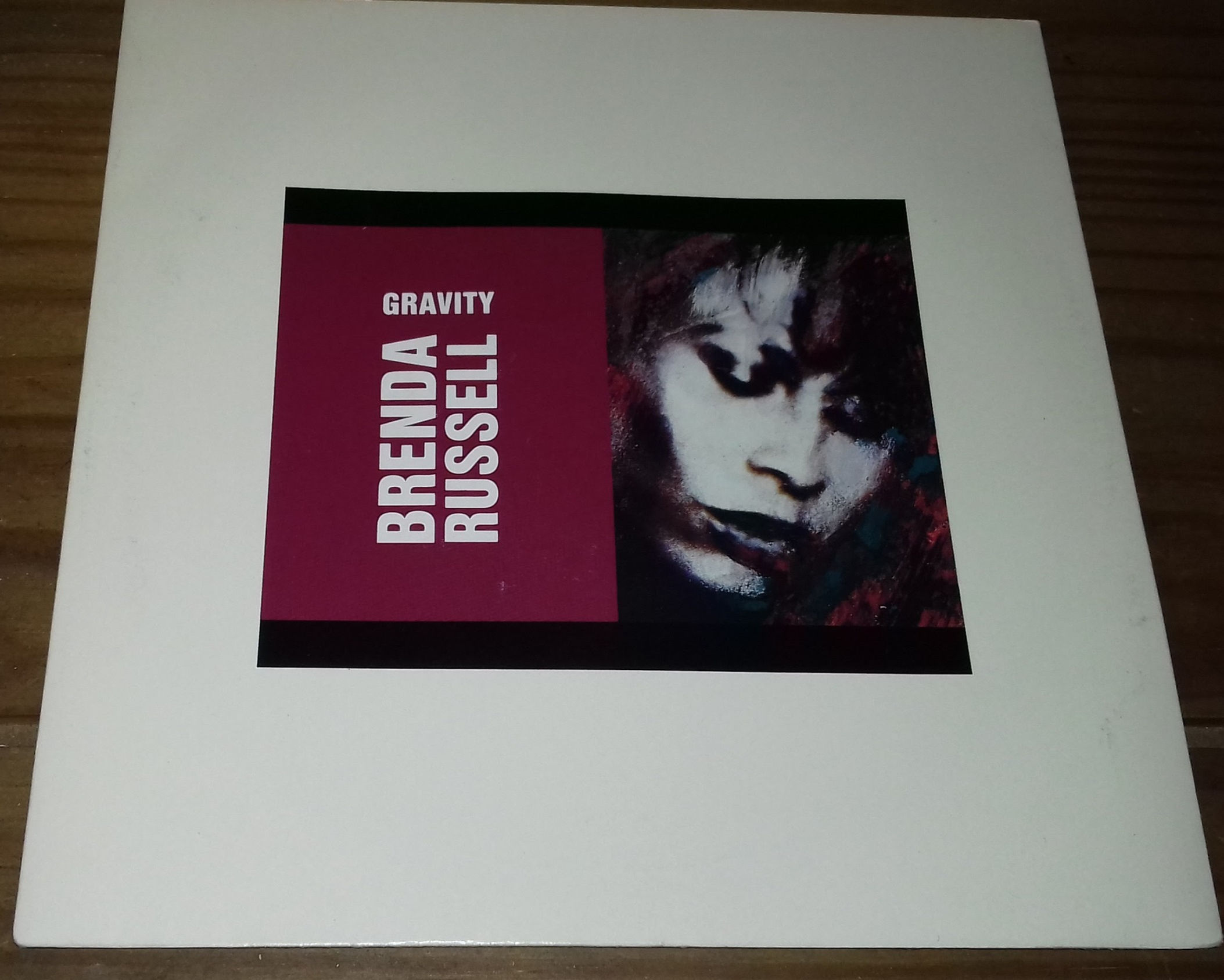 Brenda Russell - Gravity (7", Single) (Breakout, A&M Records)