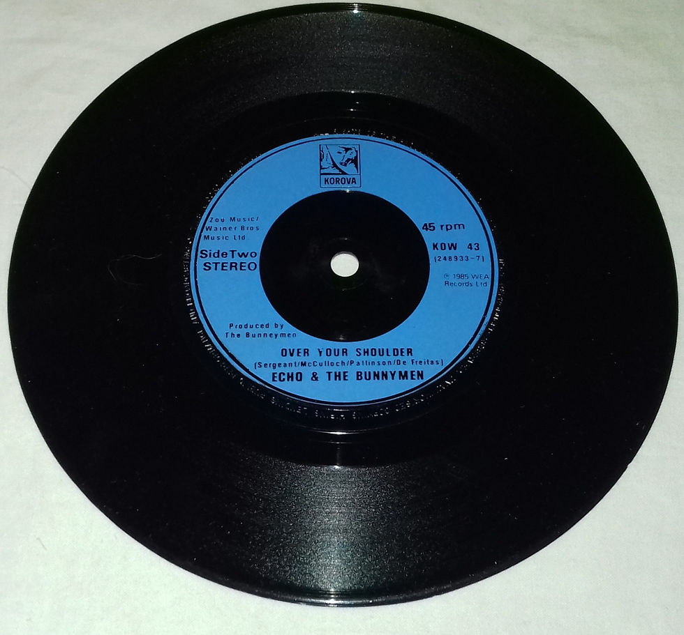 Miniatyrbild: Echo & The Bunnymen - Bring On The Dancing Horses (7", Single, Blu) (Korova, Kor