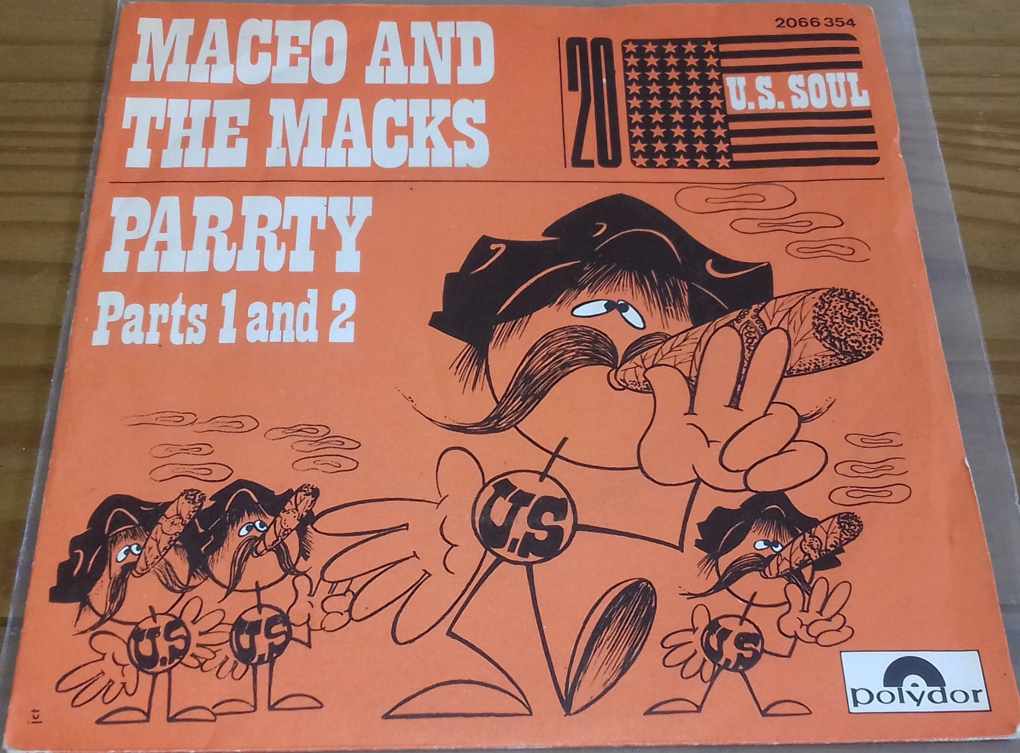 Maceo And The Macks* - Parrty Parts 1 And 2 (7", Single) (Polydor)