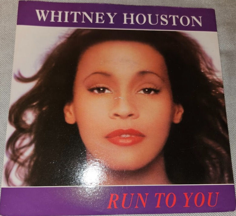Whitney Houston - Run To You (7", Single) (Arista)