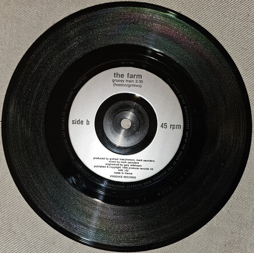 ภาพขนาดย่อ: The Farm - Groovy Train (7", Single) (Produce Records)