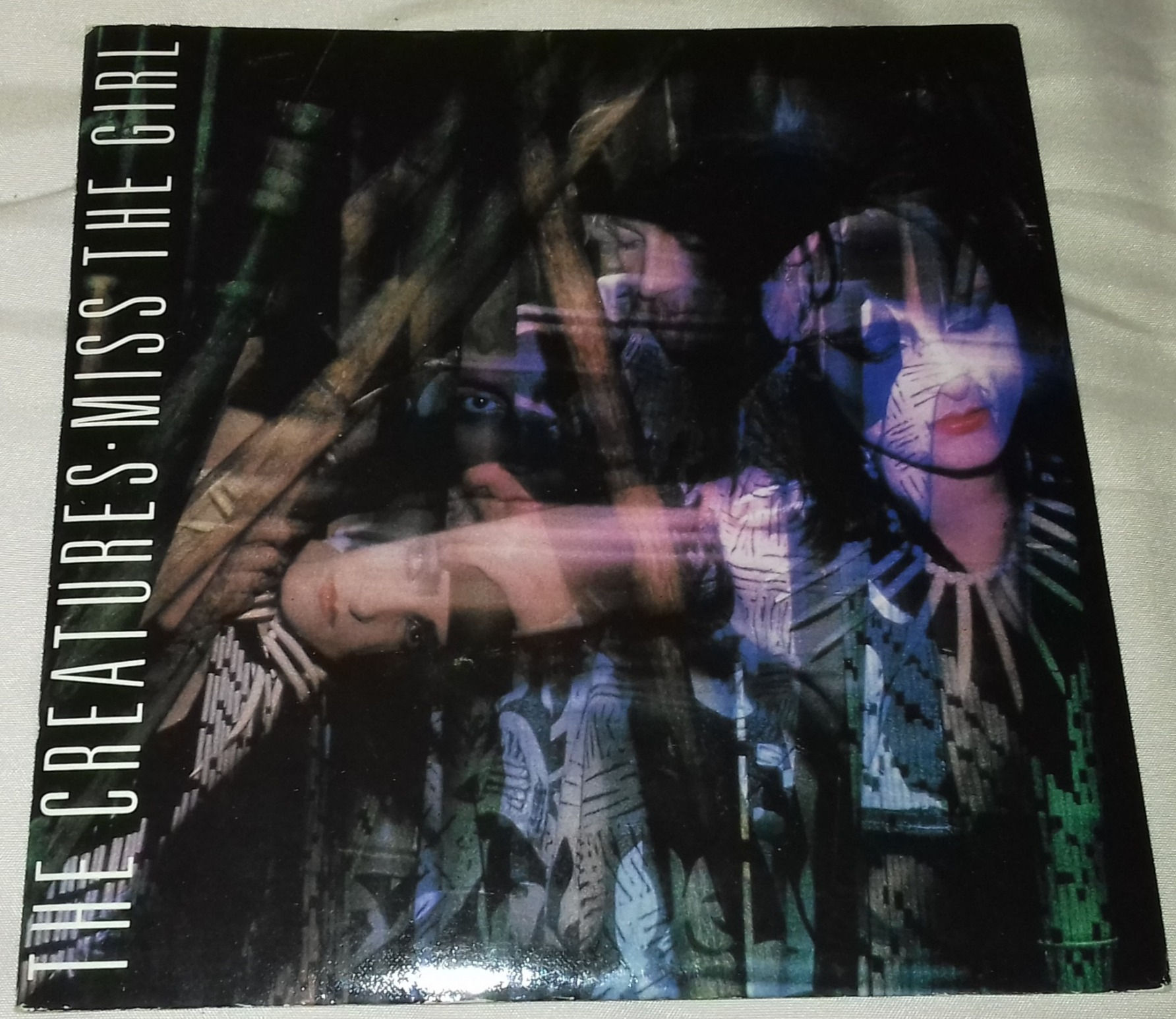 The Creatures - Miss The Girl (7", Single) (Wonderland (3), Polydor)