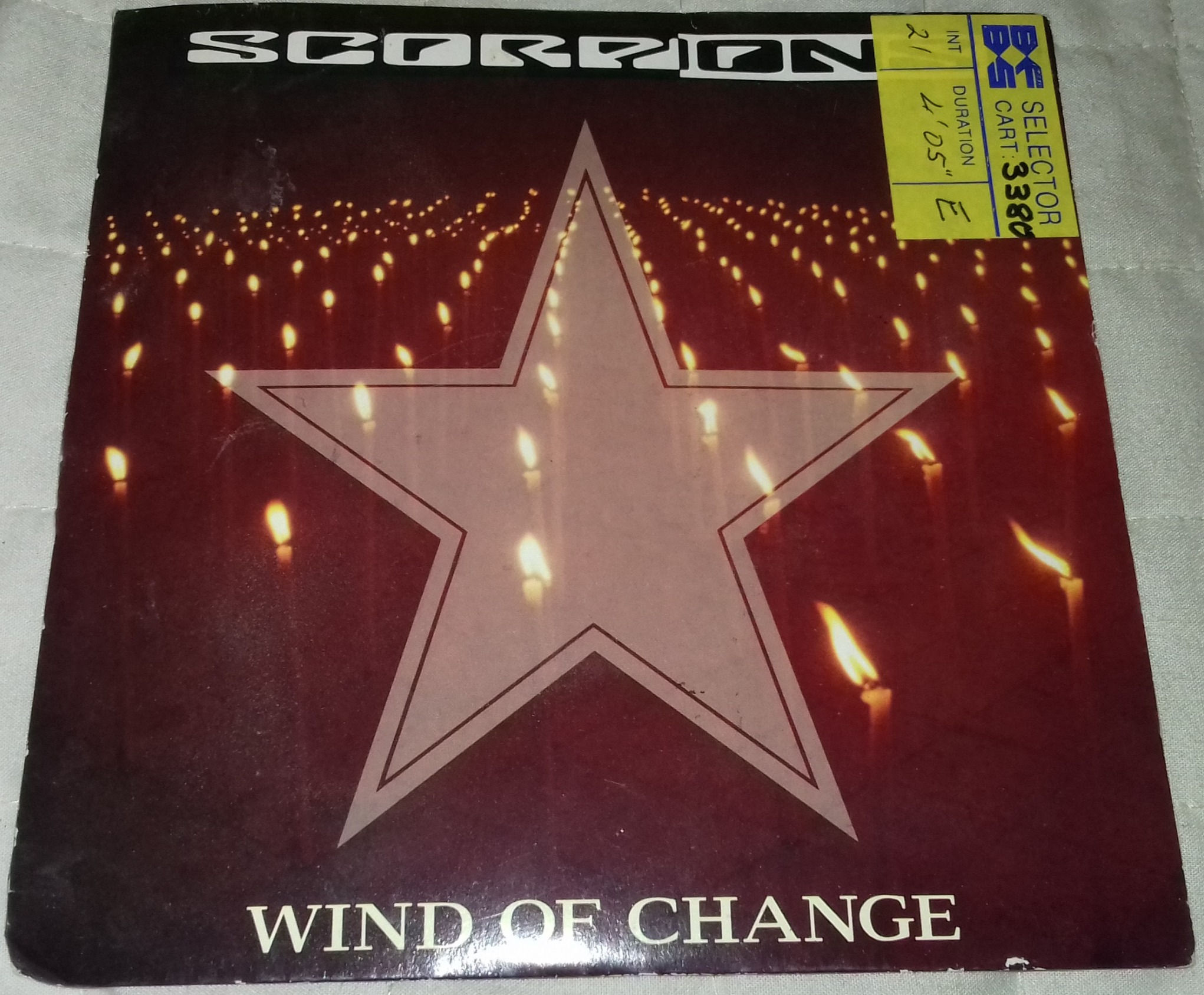 Scorpions - Wind Of Change (7", Pap) (Vertigo)