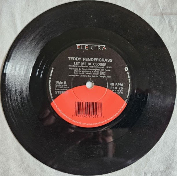 תמונה ממוזערת: Teddy Pendergrass - Joy (7", Single) (Elektra, Elektra, Elektra)