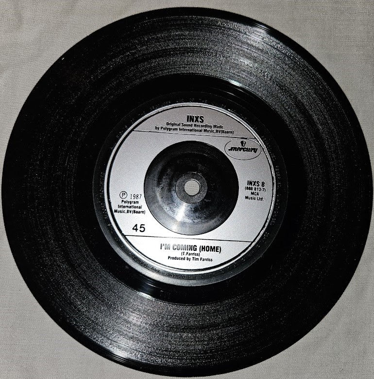 Miniatyrbild: INXS - Need You Tonight (7", Sil) (Mercury, Mercury)