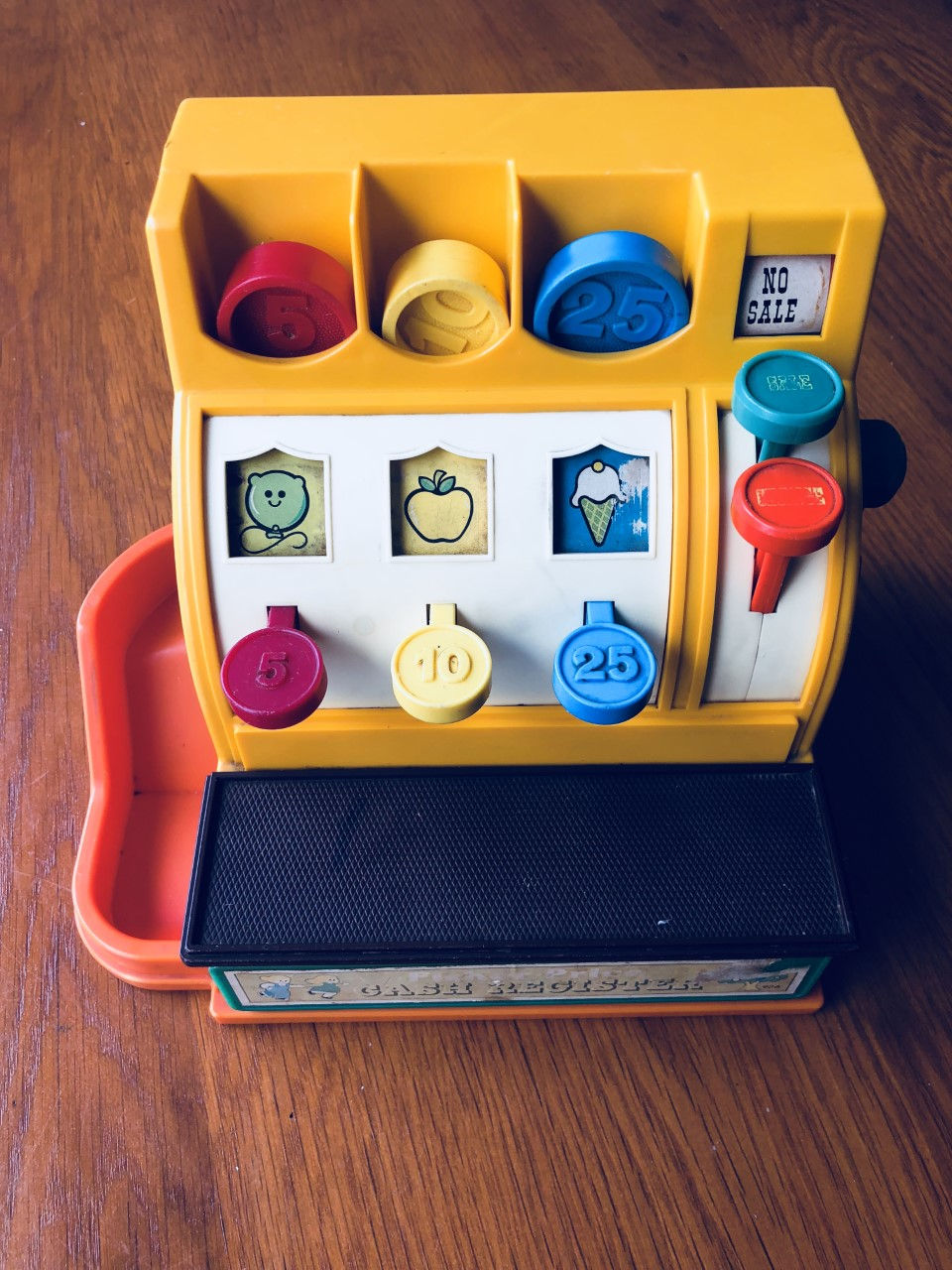 Miniature : CAISSE FISHER PRICE 1973