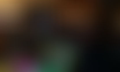 2014-02-09 工会组织青年员工唱卡拉OK，并进行聚餐活动