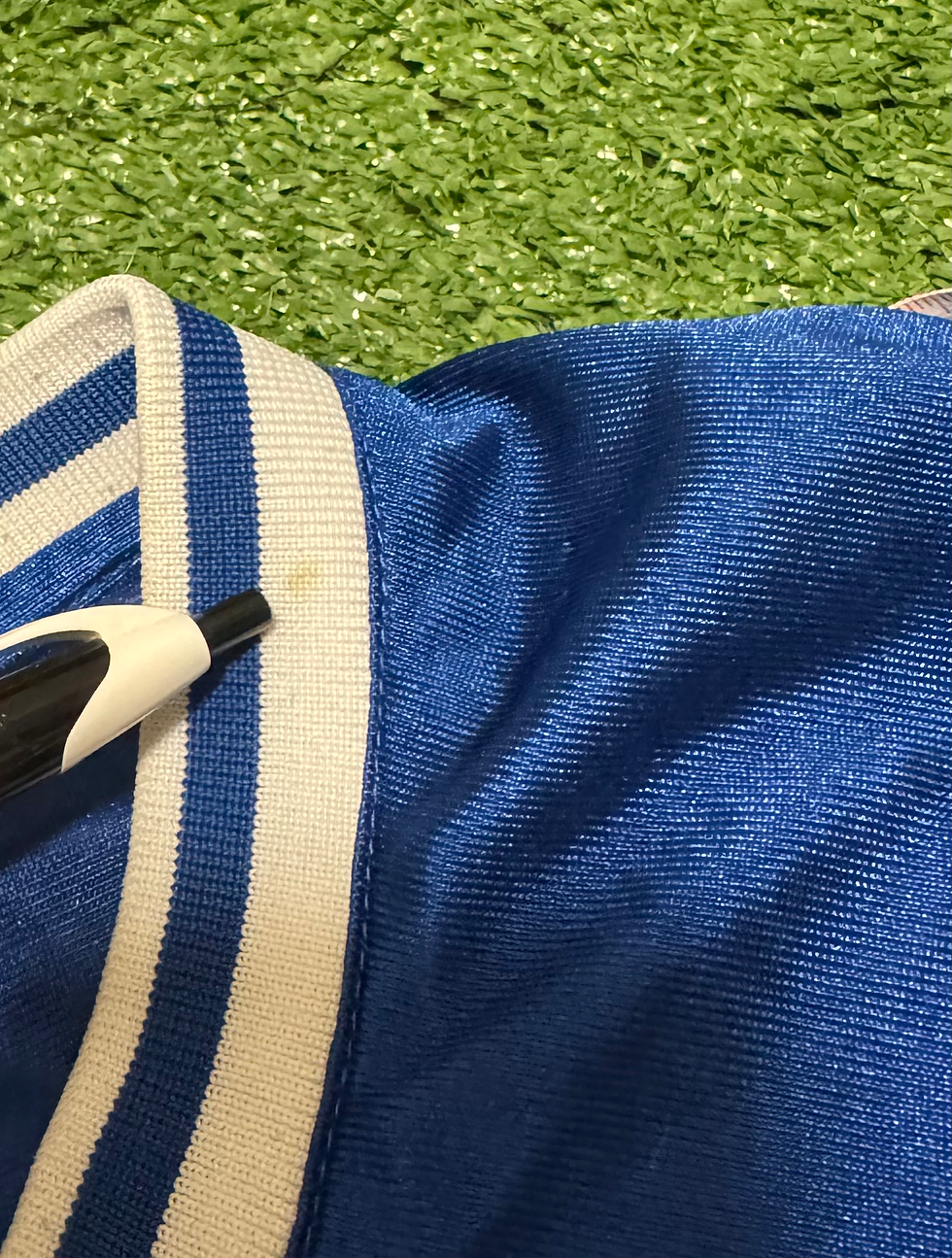 Thumbnail: Vintage Y2K Bud Light Jersey Shirt (L)