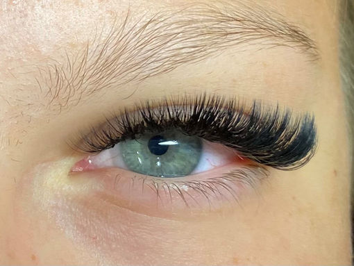 Lashes_1.4.jpg