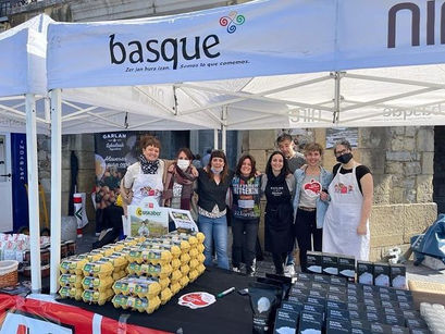 La Sal de Añana viaja junto a la Korrika hasta tierras donostiarras