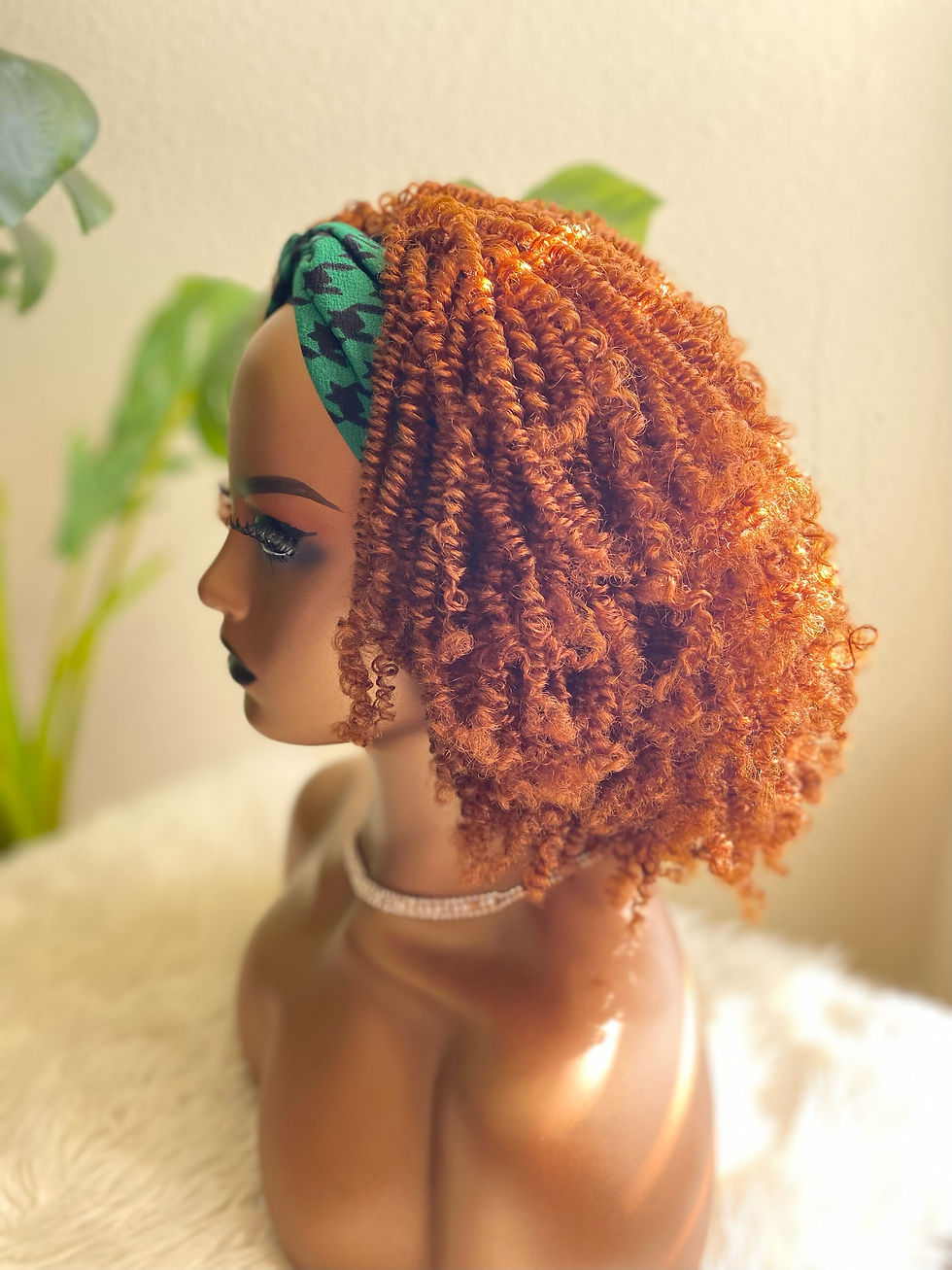 Thumbnail: The Lola Unit - Ginger