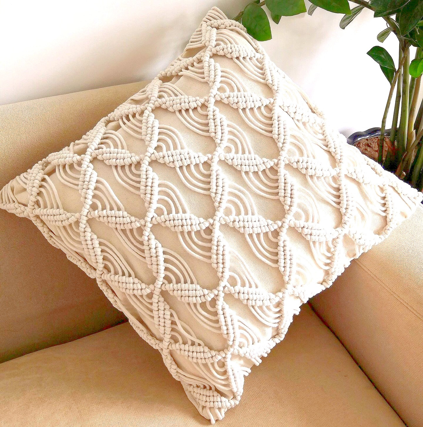 Macramé Cushion Cover