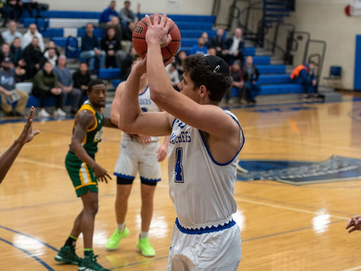 Leifer Drains Game-Winning 3 in Final Seconds as Macs Survive Upset Bid